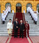 Cérémonie d'accueil officielle du président chinois Xi Jinping à Hanoi
