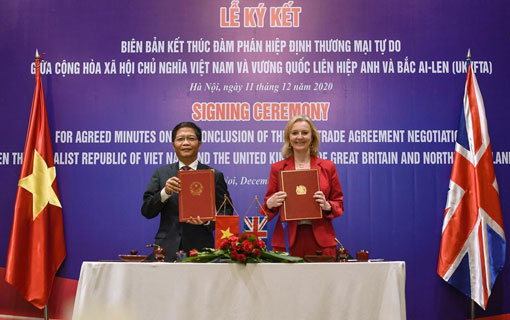 Le Royaume-Uni et le Vietnam concluent un accord de libre-échange bilatéral
