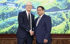 Le PDG d'Apple déclare vouloir augmenter ses investissements au Vietnam