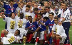 Les champions de France de la Coupe du monde de football 1998 joueront amicalement au Vietnam