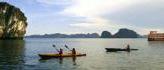 Le kayak, une autre manière de découvrir la baie d’Halong