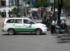 Taxi-ambulances, une solution originale pour sauver des vies au Vietnam