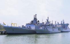 Trois navires de guerre indiens en visite au Vietnam Trois navires de guerre indiens en visite au Vietnam